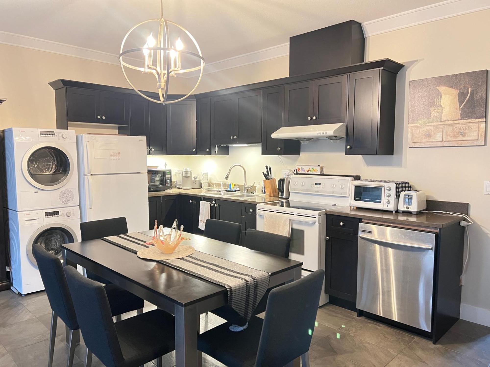 V.I.P. Club Apartment Съри Екстериор снимка